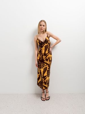 VESTIDO MIDI ESTAMPADO