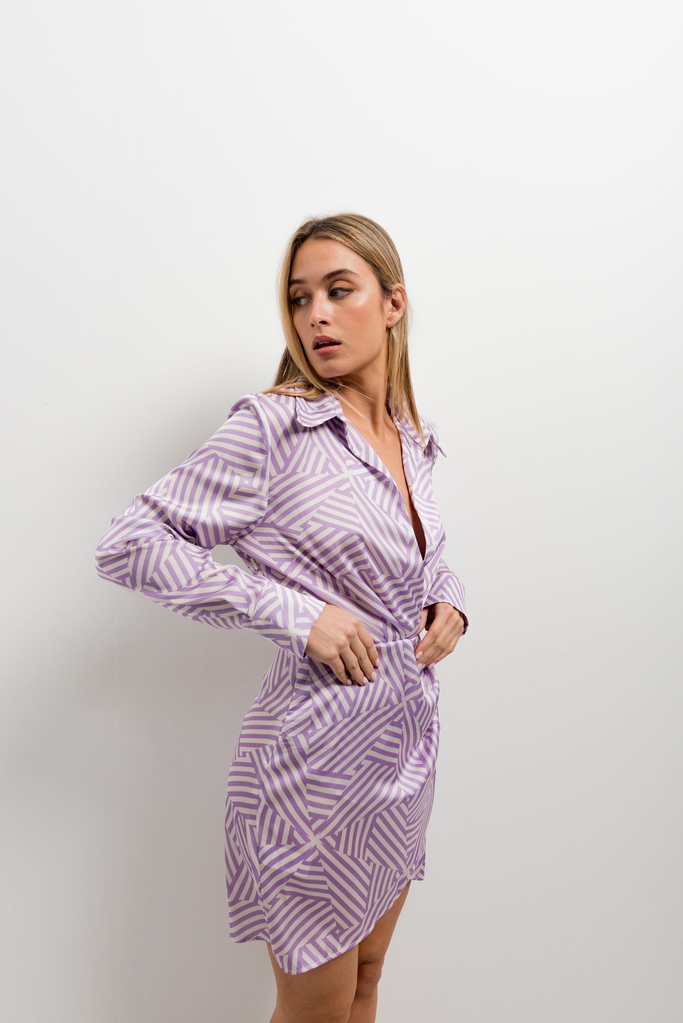 VESTIDO CRUZADO ESTAMPADO - Imagen 3