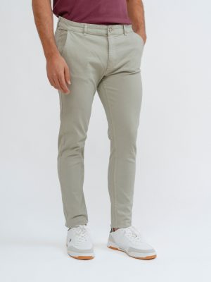 CHINO BÁSICO SLIM VERDE