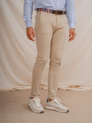 CHINO BÁSICO SLIM BEIGE