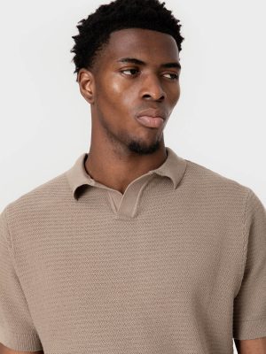 POLO TRICOT ESTRUCTURA BEIGE