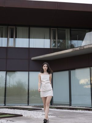 FALDA MINI CON LINO